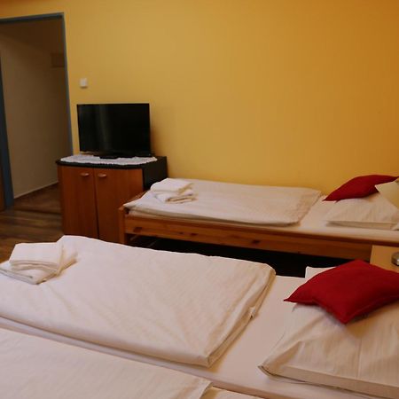 Penzion 4 Dvory Ceske Budejovice Exterior photo